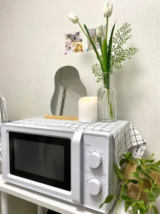 Apartment 5Mins To Jangseungbaegi Station, 1Mins To Airport Bus Station, Max 6Pax, Two Bedrooms Seoul South Korea